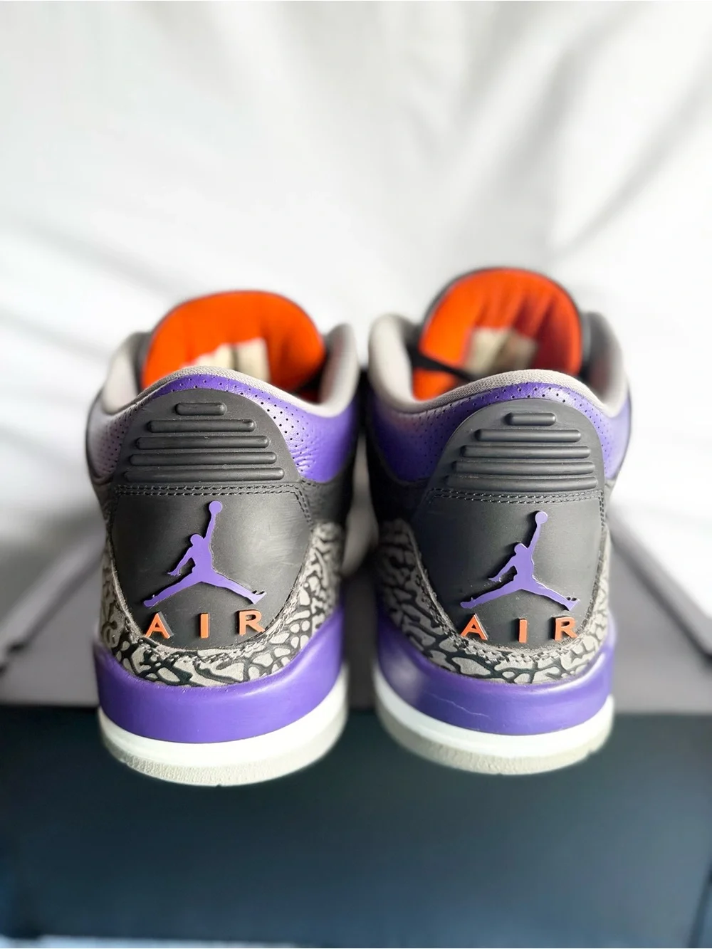 AUTHENTIC Jordan 3 Retro Black Court Purple “Suns” size 11.5 CT8532-050 2020